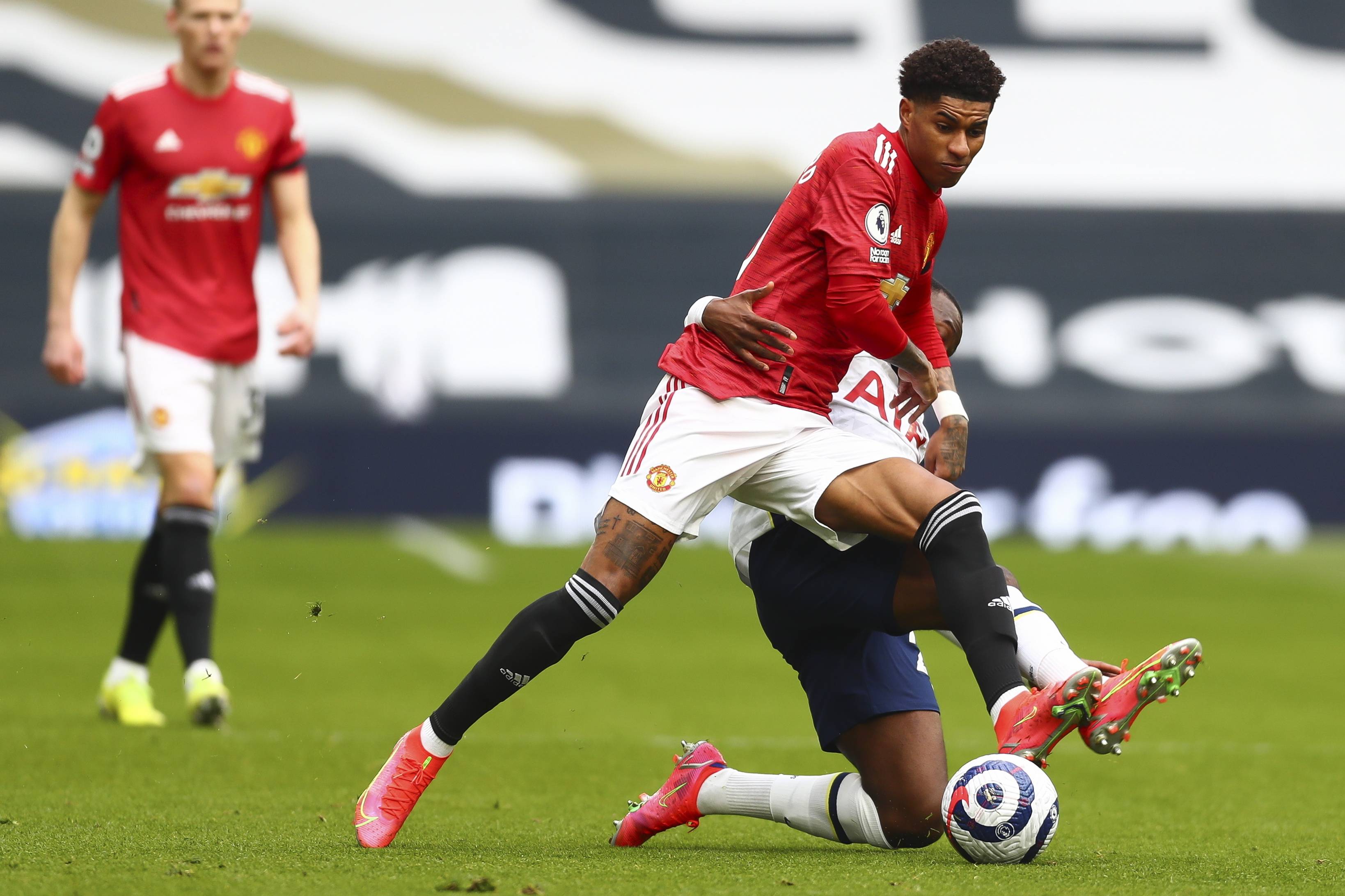 了一支充满 了一支充满